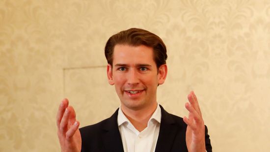 Sebastian Kurznak még kihívója sem akadt a pártelnökségre