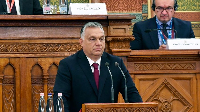 Orbán Viktor Jakab Péternek: A baloldali szövetségesei a csokot is megszüntetnék + videó