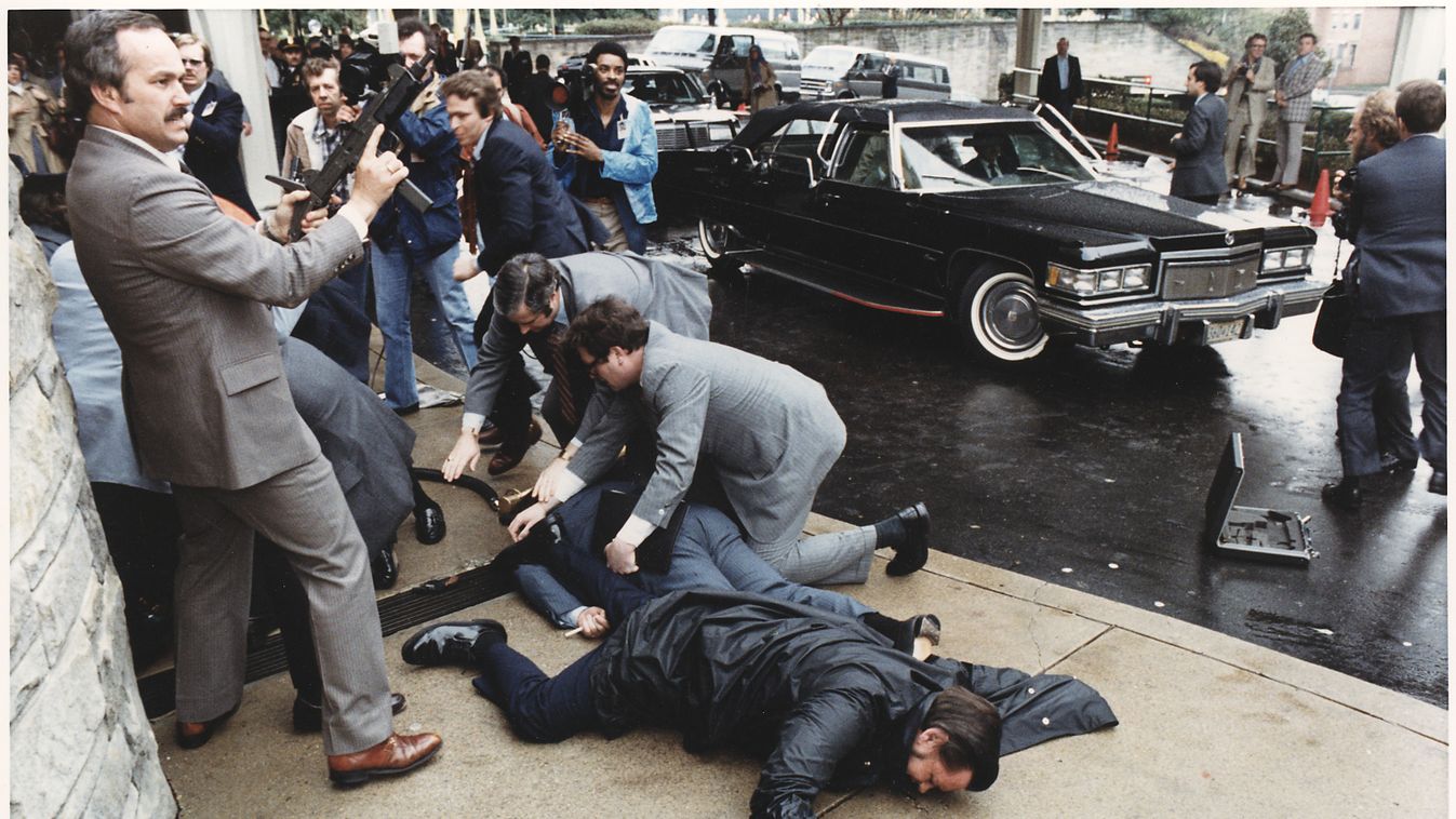 Káosz a Ronald Reagan elleni merénylet után. 