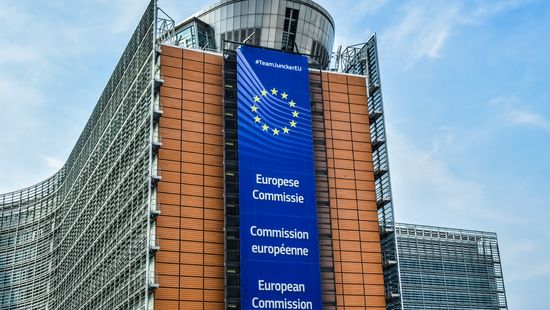 Európai Bizottság: Az uniós jog elsőbbséget élvez a nemzeti joggal szemben