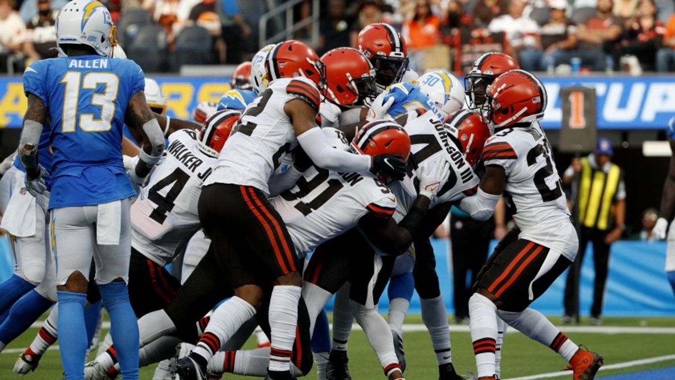 NFL Cleveland Browns Los Angeles Chargers 2021