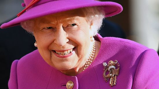 II. Erzsébet királynő kikérte magának, hogy öregnek titulálták