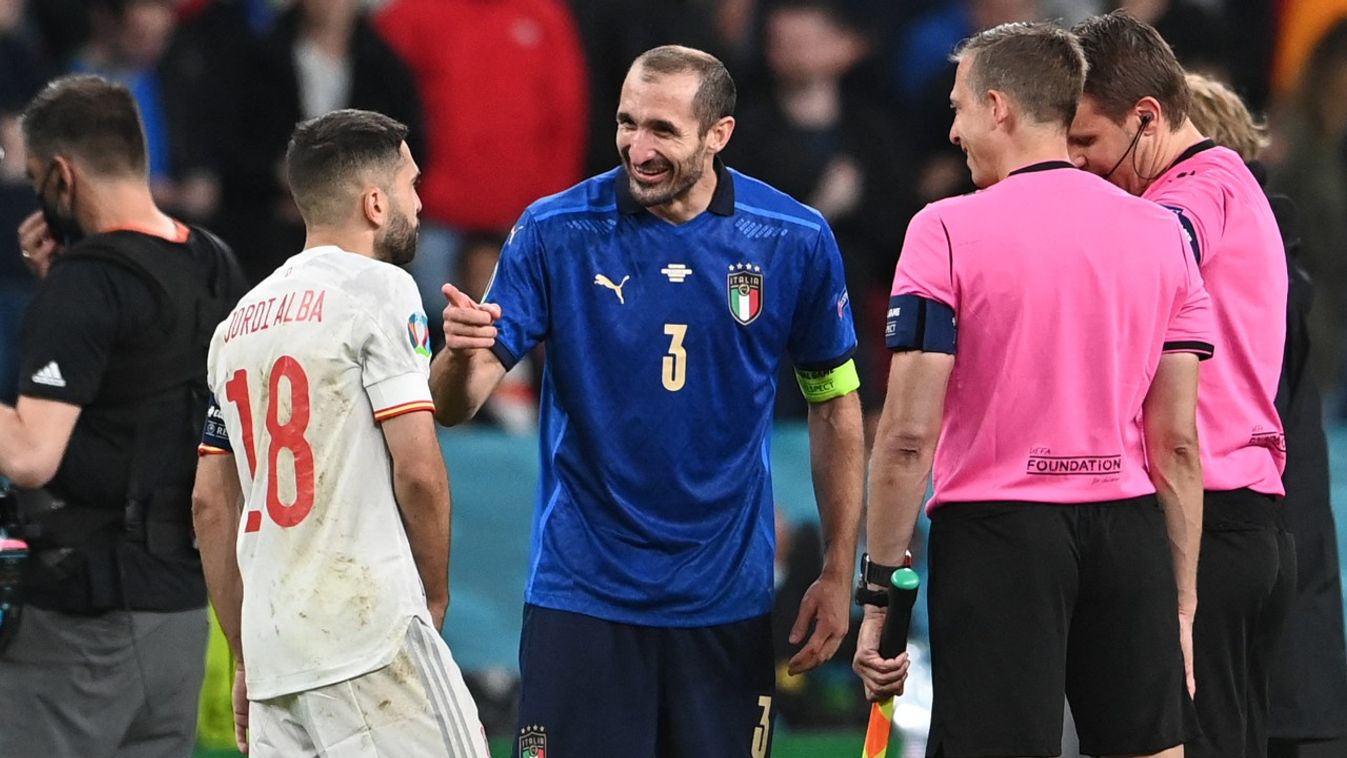 Giorgio Chiellini Jordi Alba Euro 2020 labdarúgás Olaszország Spanyolország elődöntő