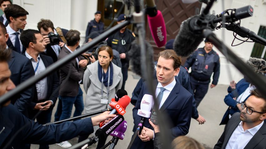 Sorsdöntő időszak elé néz Sebastian Kurz volt osztrák kancellár