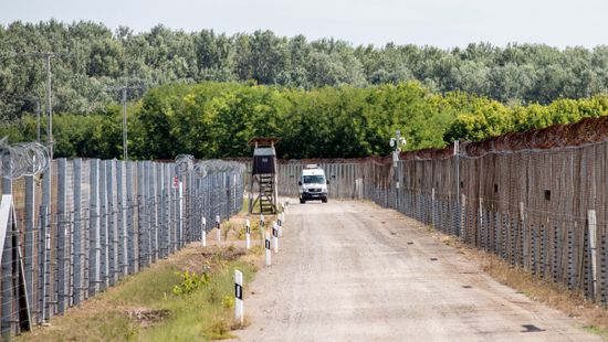 Helyzetjelentés: így próbálkoznak a magyar határon a migránsok + videó!