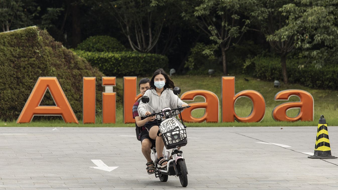 Alibaba Offices Ahead of First-Quarter Results