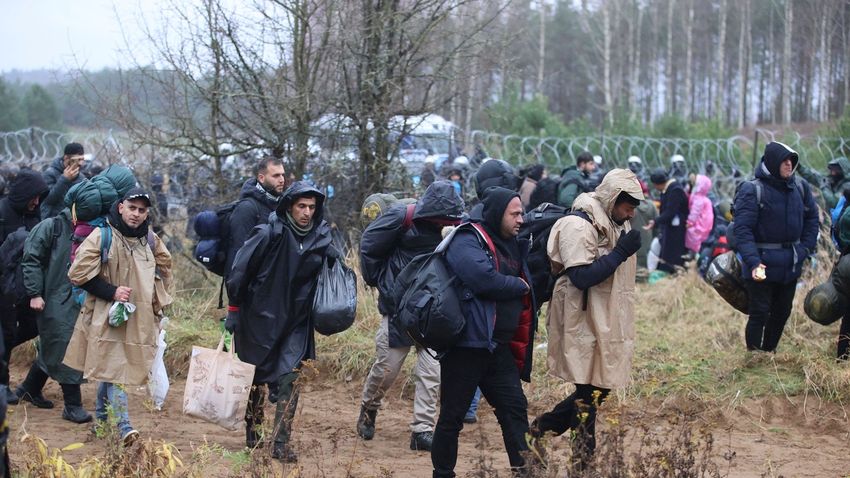 Ukrajnában is készülnek a Belaruszból érkező migránsokra