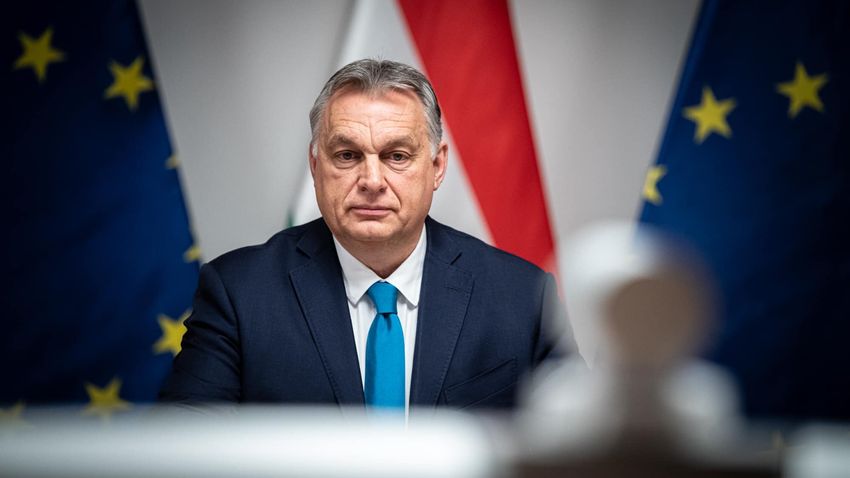 Orbán Viktor szerint kihívás lesz együttműködni a Scholz-kormánnyal