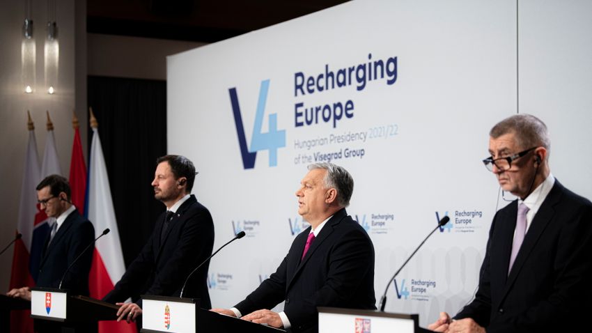 Orbán Viktor: Soha nem volt még ilyen migrációs nyomás alatt az EU