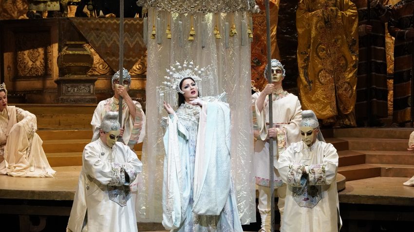 Az opera és a balett élvonala az Urániában