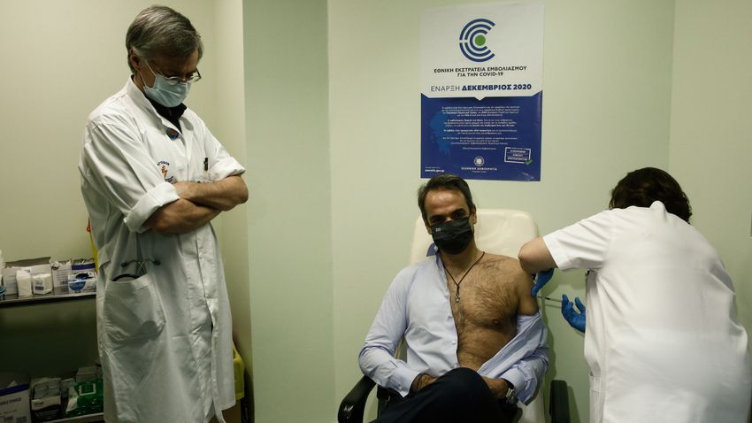 A görög magánorvosoknak is részt kell venniük a járványügyi védekezésben