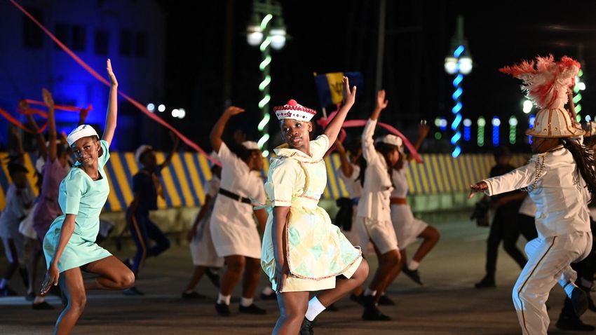 Barbados megünnepelte köztársasággá válását
