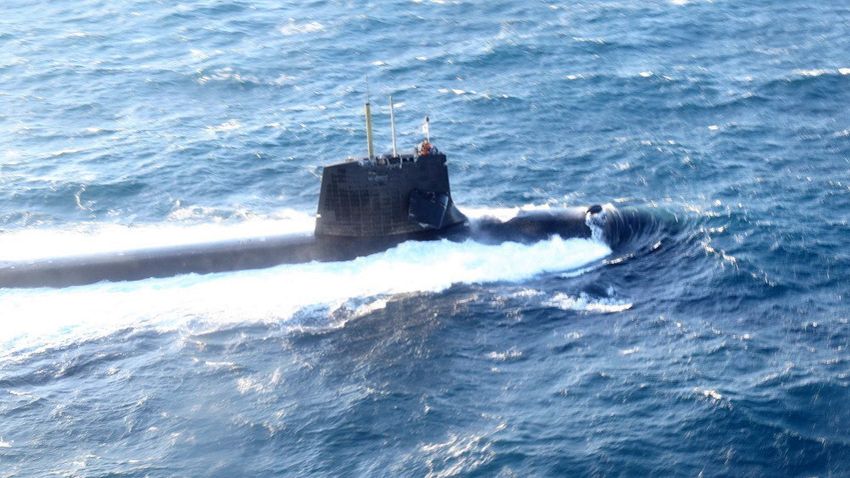 Lapozó: Gibraltárra érkezett nukleáris tengeralattjárót jelentettek fel spanyol ökológusok