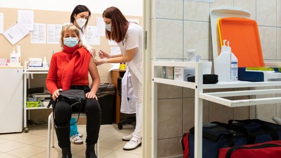 Csökkennek a fertőzöttségi számok