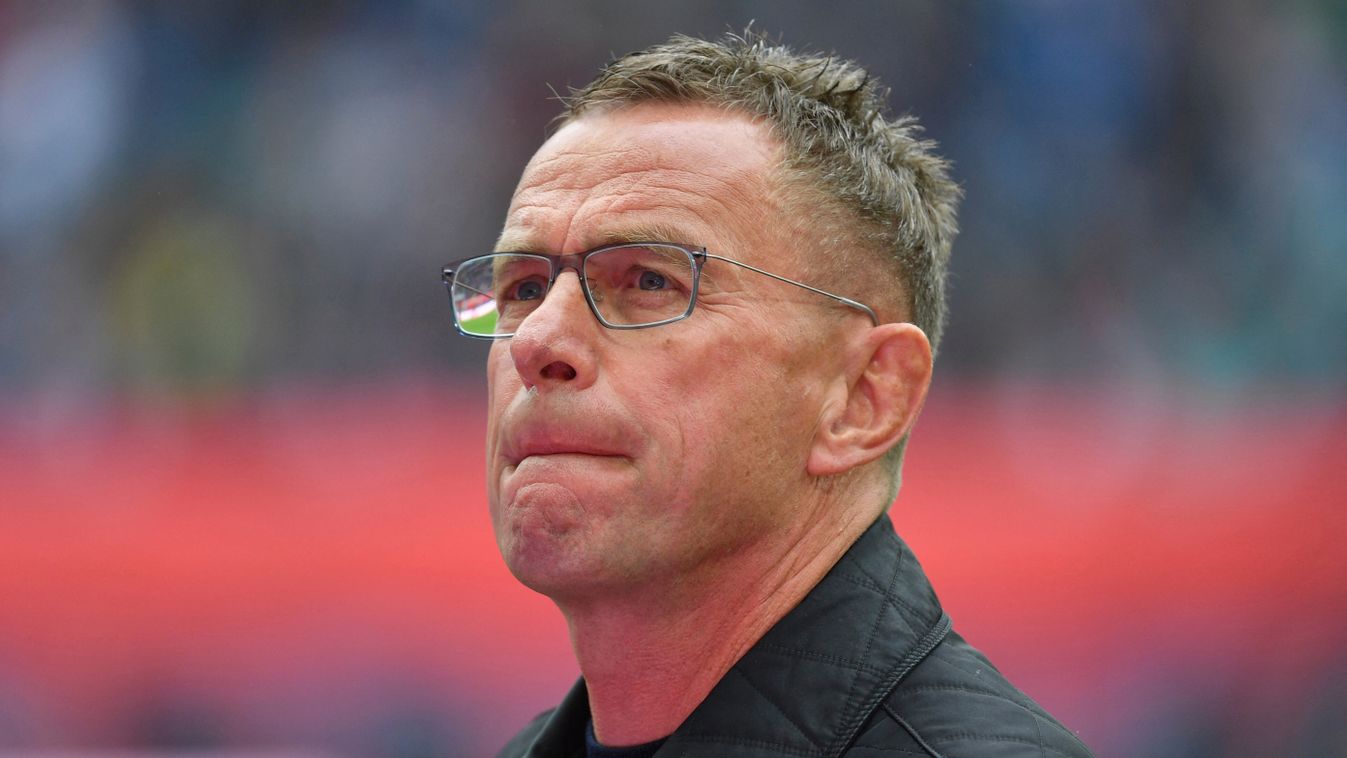 Ralf Rangnick becomes interim coach at Manechster United.