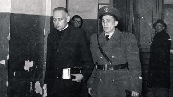 Karácsonykor tartóztatták le a kommunisták Mindszenty József bíborost