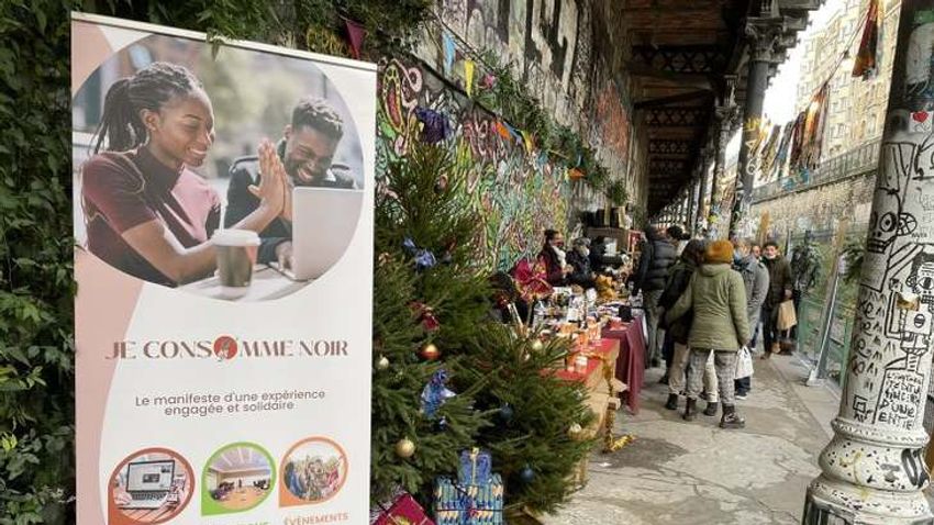 Kizárólag fekete kereskedők árulhattak a párizsi karácsonyi vásáron