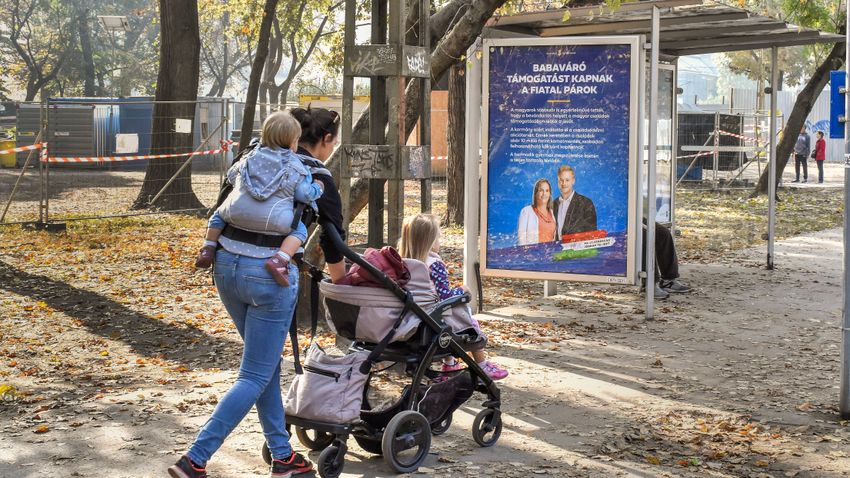 KINCS: Magyarországon elismerik az édesanyákat