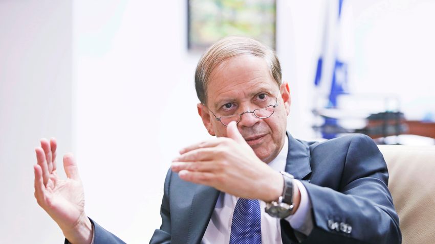 Izraeli nagykövet: A zsidóságot hagyják ki a kampányból!