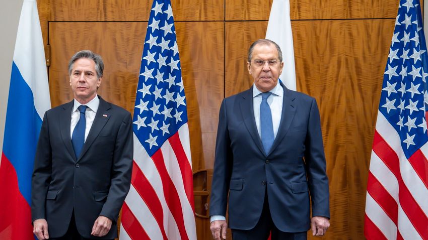 Washington és Moszkva sem akar engedni követeléseiből