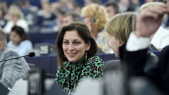 A Fidesz újra EP-alelnöknek jelöli Járóka Líviát