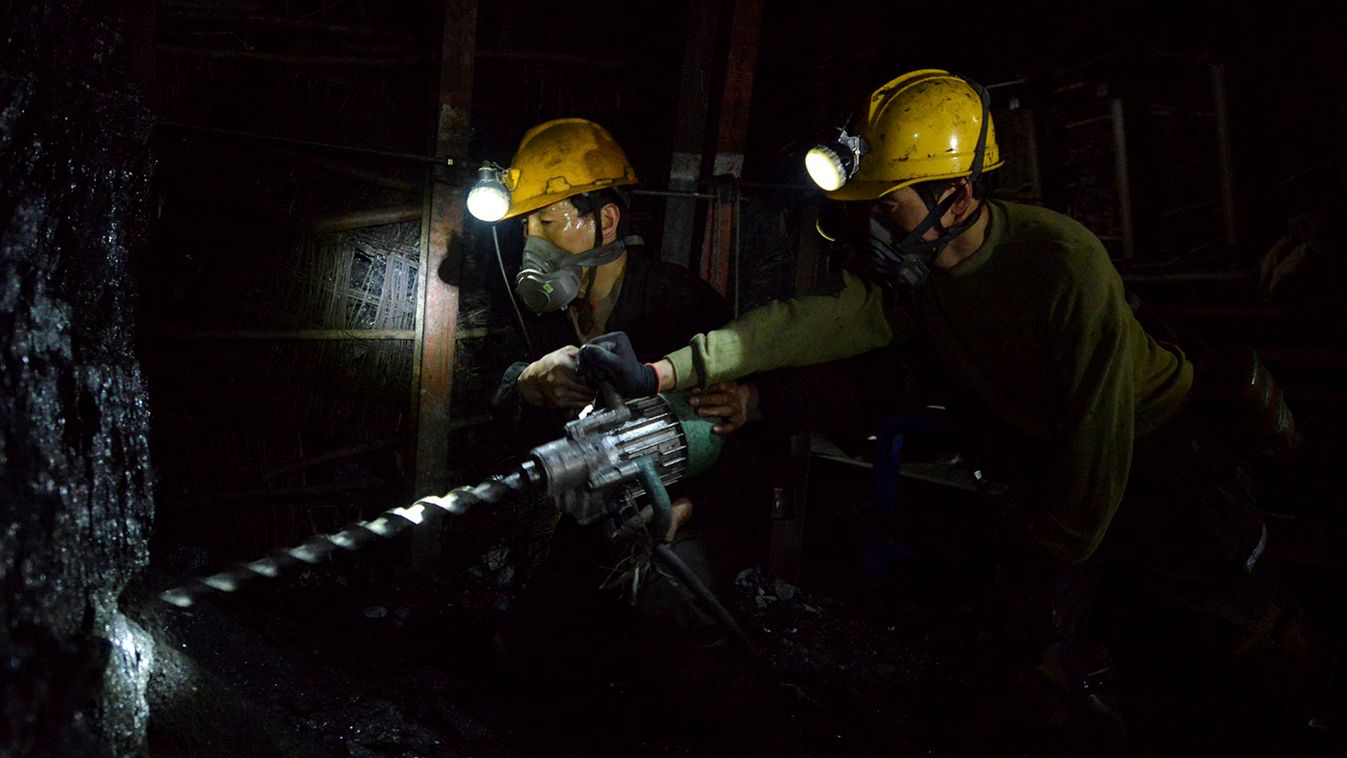 Miners struggle as Chinas appetite for coal eases