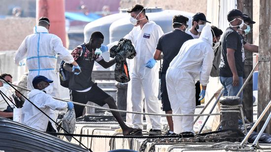 Oltás nélkül nem lehet kitoloncolni a migránsokat
