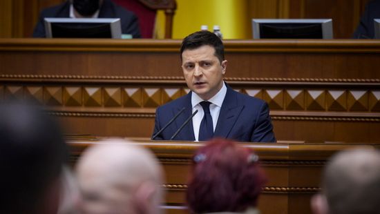 Az ukrán parlament megszavazta a hadiállapot bevezetését