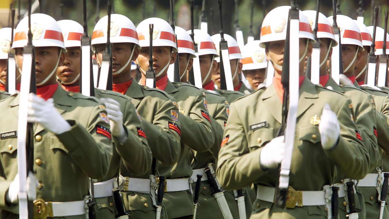 INDONESIAN SOLDIERS MARCH AT INDEPENDENCE DAY PARADE.