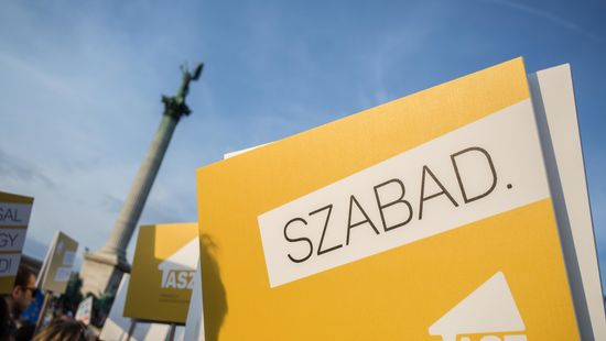 A TASZ projektvezetője szerint a nemzetközi sajtó valótlan képet fest a magyar valóságról