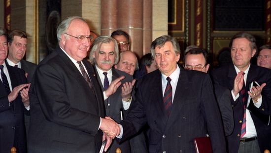Harminc éve írták alá a magyar–német barátsági szerződést