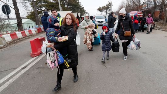 Menekülnek Ukrajnából a román kisebbségiek is