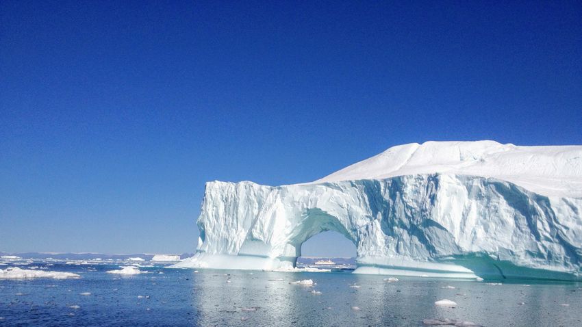 Közel ötezermilliárd tonna jég olvadt el a utóbbi húsz évben Grönlandon
