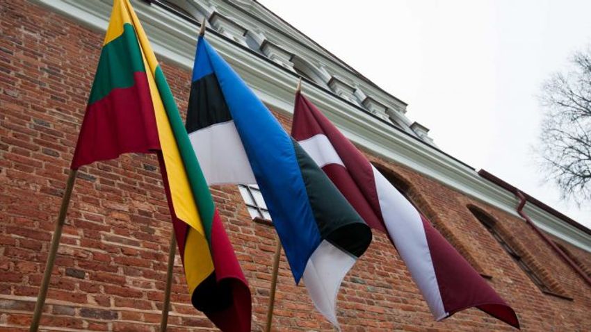 A három balti állam is szankciókat sürget
