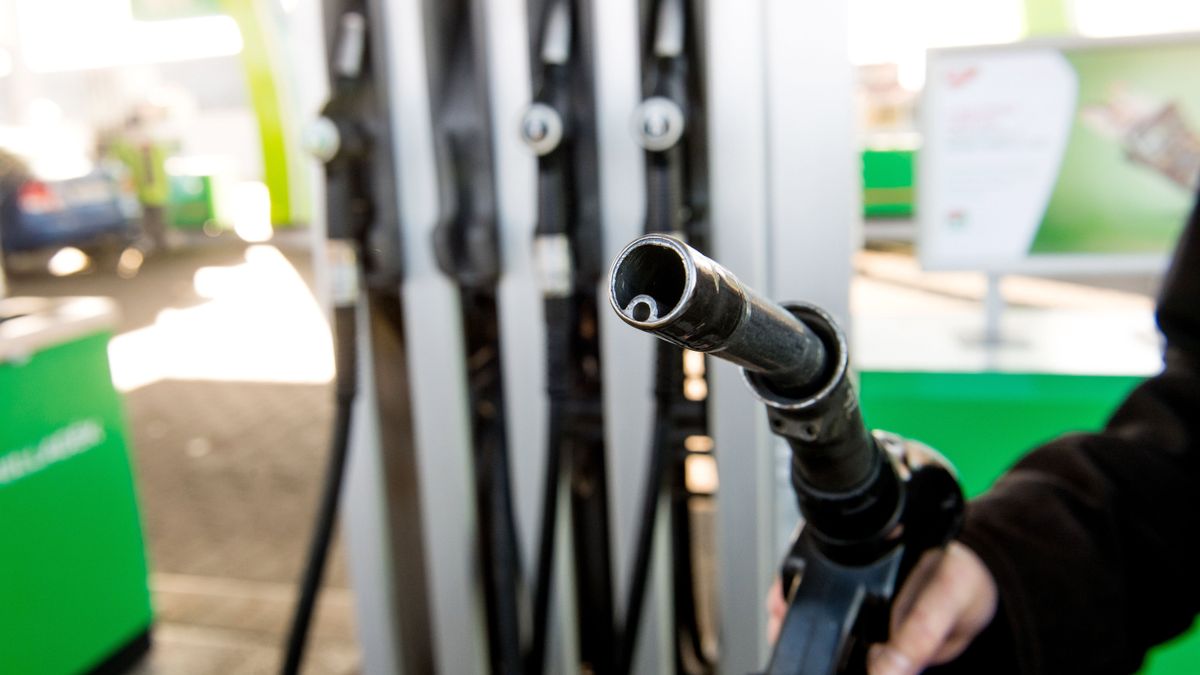 Nagy Márton: Stabilak a hazai üzemanyagárak, és nemzetközi összehasonlításban is jól állunk