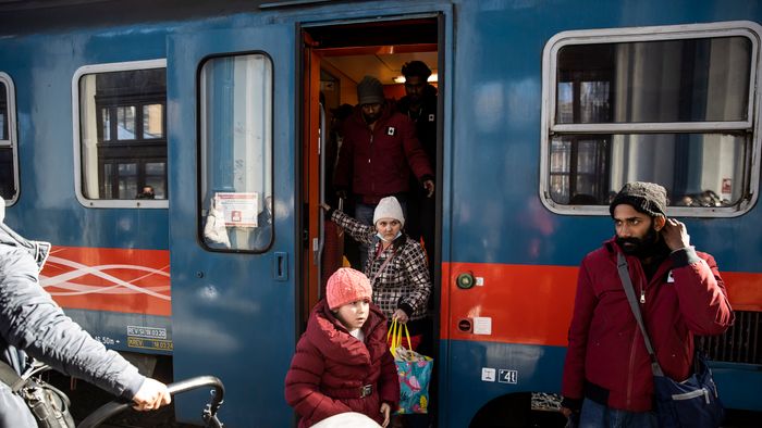 2022.03.01. Budapest

Nyugati pályaudvar, menekültek érkeznek Ukrajnából
Fotó: Kurucz Árpád