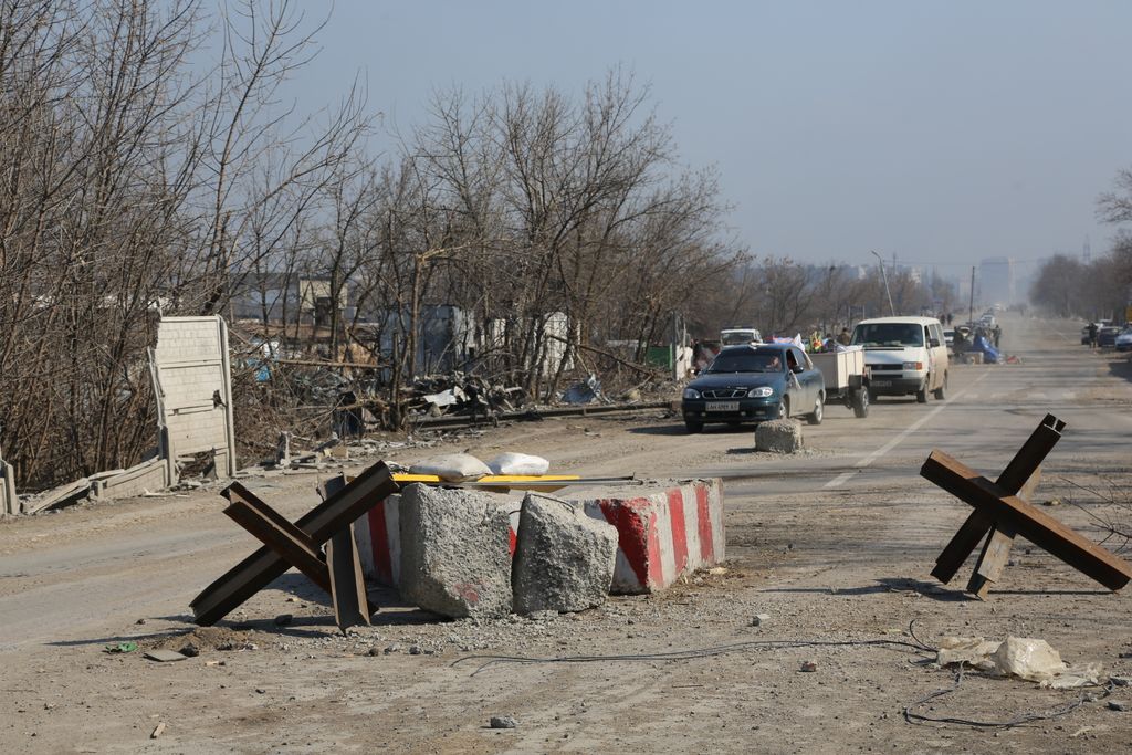 Evacuations from Mariupol continue