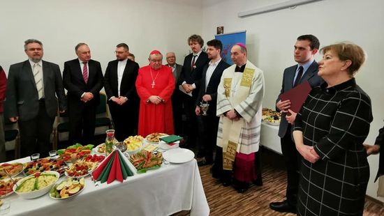 Átadták az új magyar egyházi diákotthont Prágában