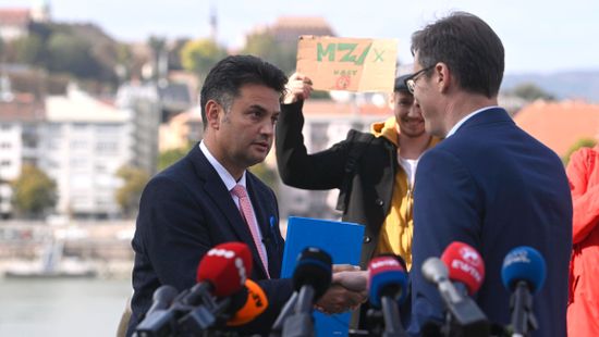 Náci tisztelgés: a Jobbikra hárítja a felelősséget Márki-Zay és Karácsony + videó