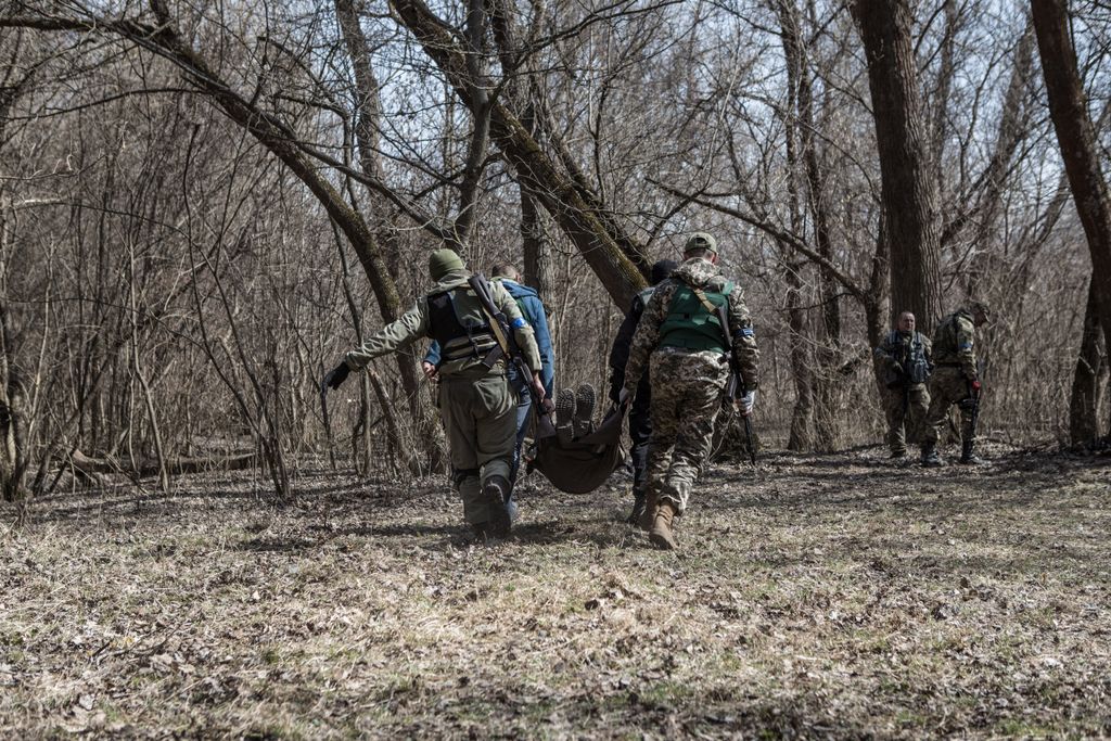 Territorial Defense Units receive military training in Ukraine