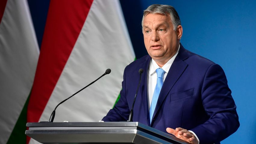 Hétfőn választják meg Orbán Viktort kormányfőnek