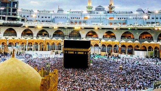 Idén egymillióan vehetnek részt a mekkai zarándoklaton
