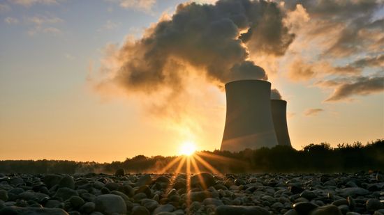Az európai nagyhatalom önként mond le az atomenergiáról, ami akár a reneszánszát is élheti