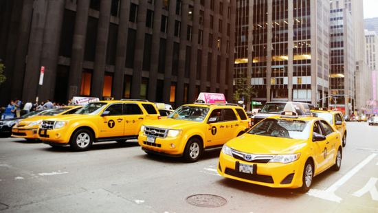 Önvezető taxik jöhetnek Kínában