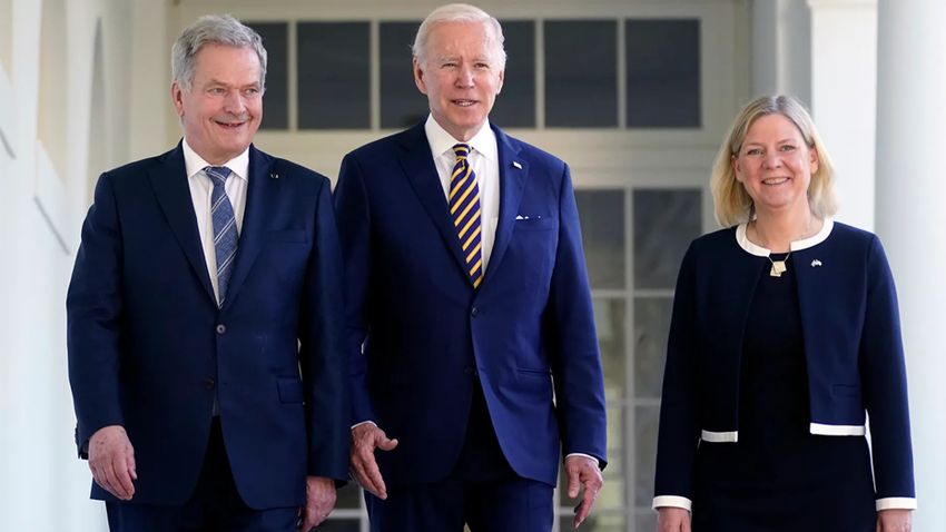 Biden: A finnekkel és svédekkel a NATO erősebbé válik