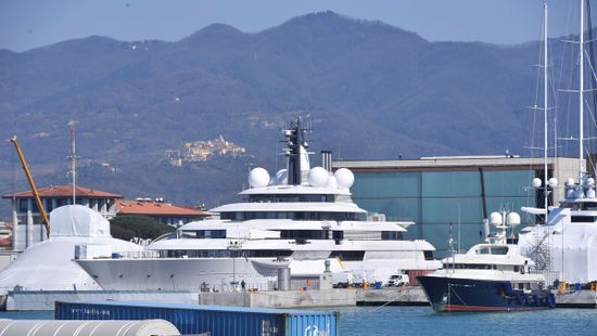 Hétszázmillió dollár értékű luxusjachtot foglaltak le az olasz hatóságok