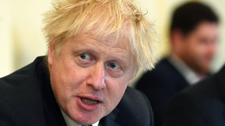 Boris Johnson: A mostani helyzetben nem lehet lemondani