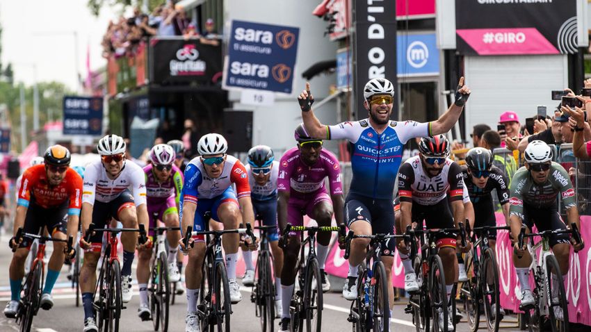 Balatonfüredre rázúdult a Giro, és egy legendát ünnepelhettünk + videó