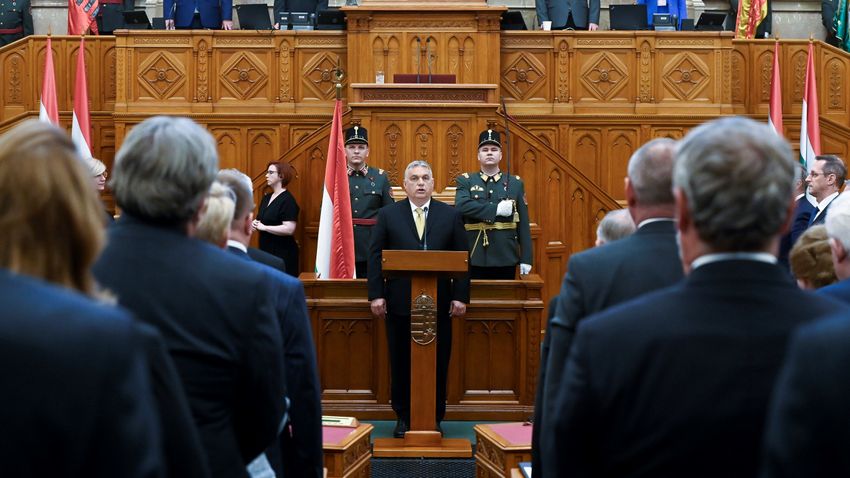 Ma leteszi az esküt az új Orbán-kormány