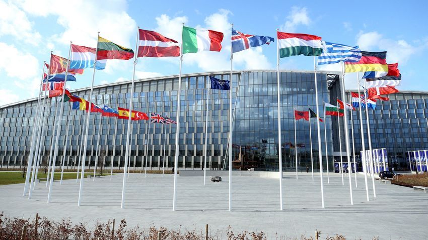 Számos NATO-tagállam támogatásáról biztosította a finn és a svéd csatlakozást